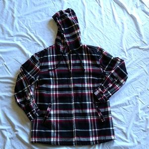 Lightweight shacket with hood